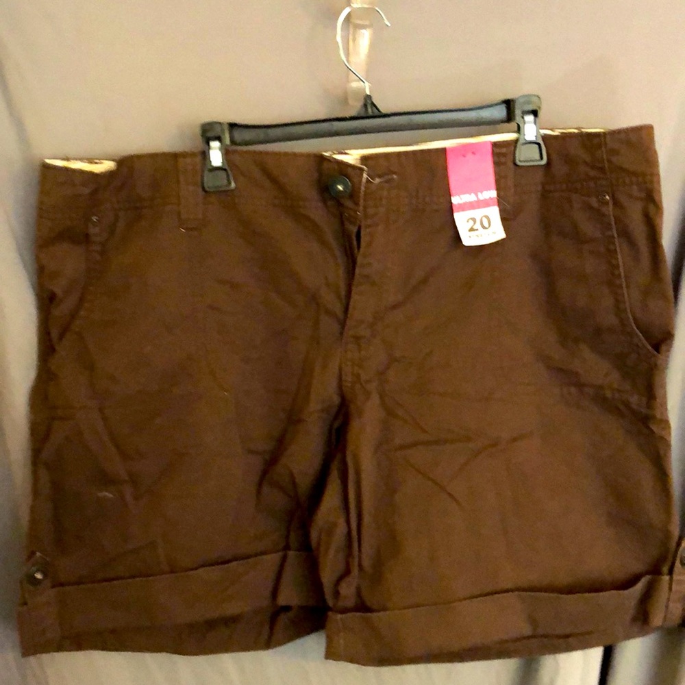 Old Navy Cotton Shorts, brown ultra low, sz 20 NWT